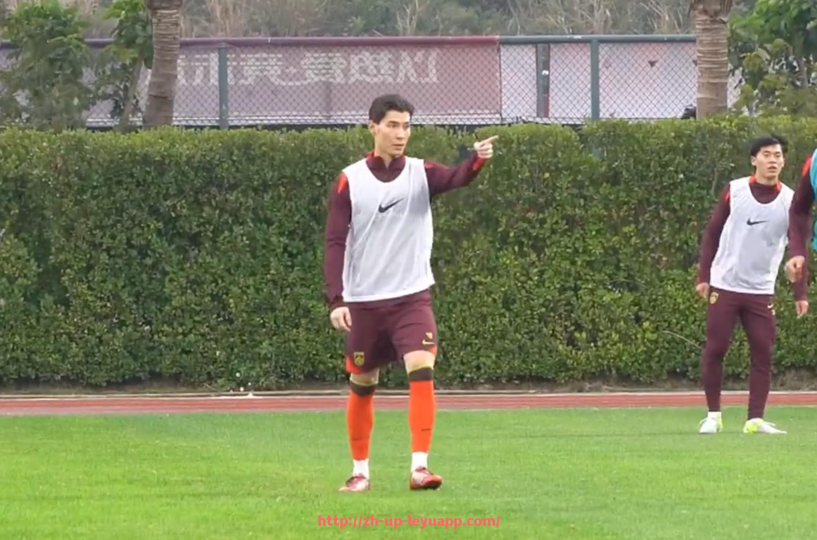 乐鱼体育入口-火箭队本赛季的比赛结果及排名分析